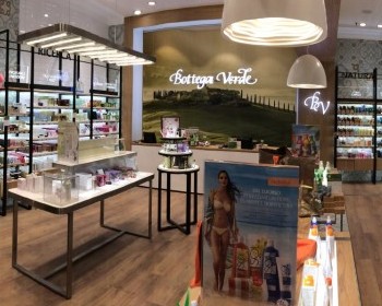 Negozio Bottega Verde a Firenze i Gigli 4 Fine lavori